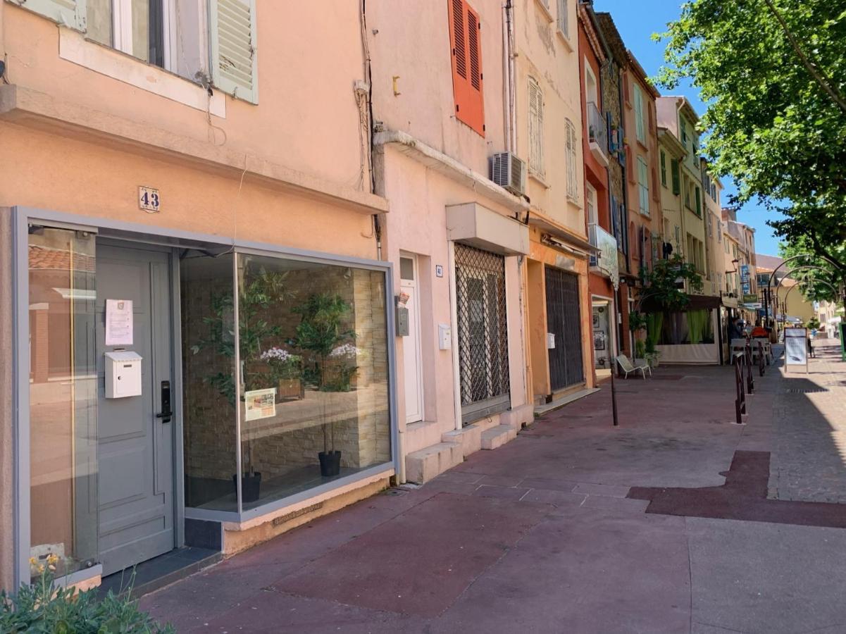 Apartmán Sublime Studio Au Coeur Historique De Fréjus Exteriér fotografie